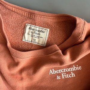 Abercrombie & Fitch crewneck